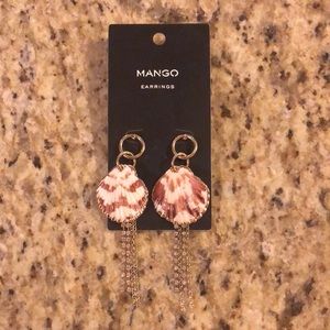 MANGO seashell pierced earrings
